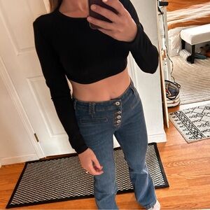 Black Long Sleeve Crop Top